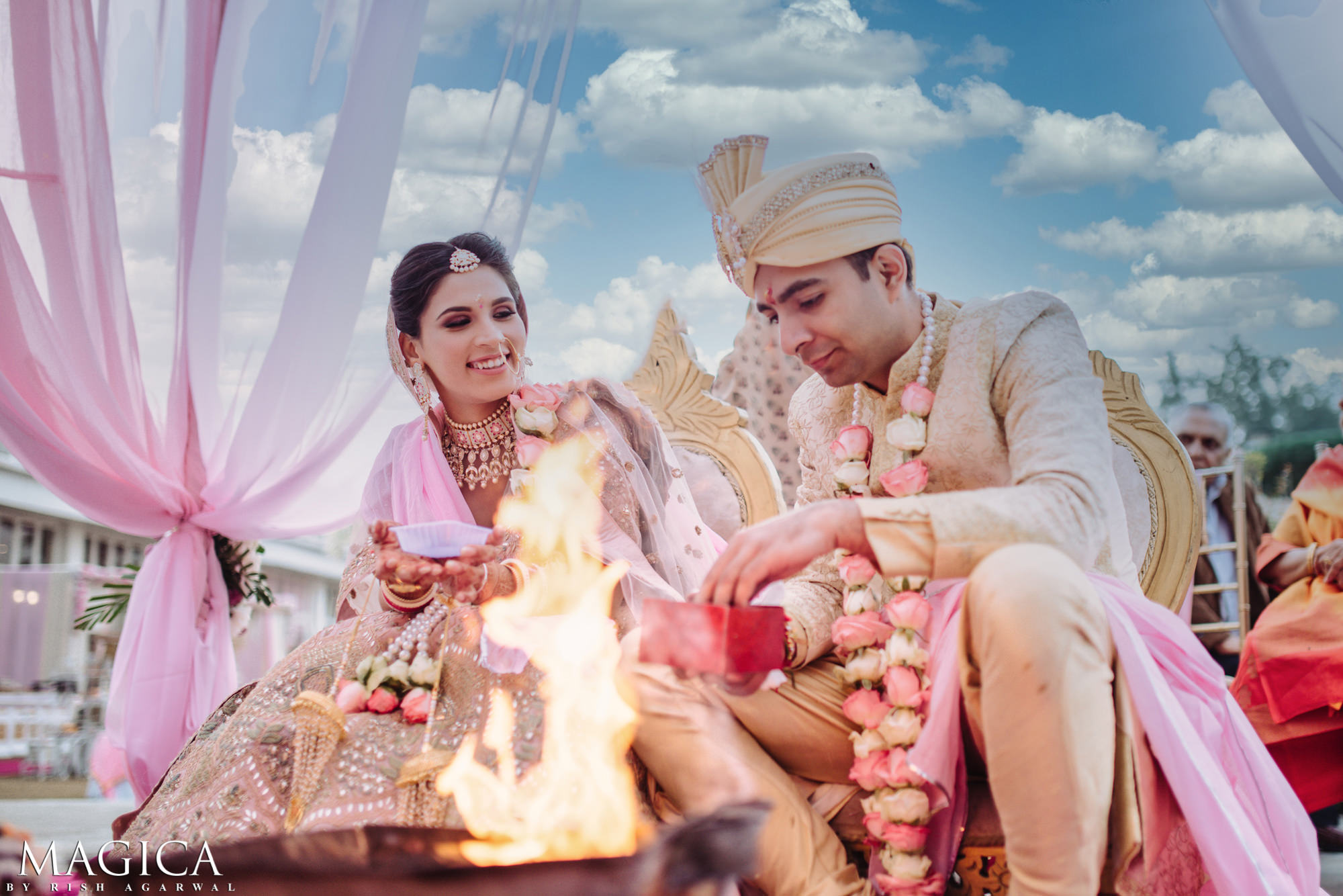 Best Indian Candid Destination Wedding Photographer in Delhi India