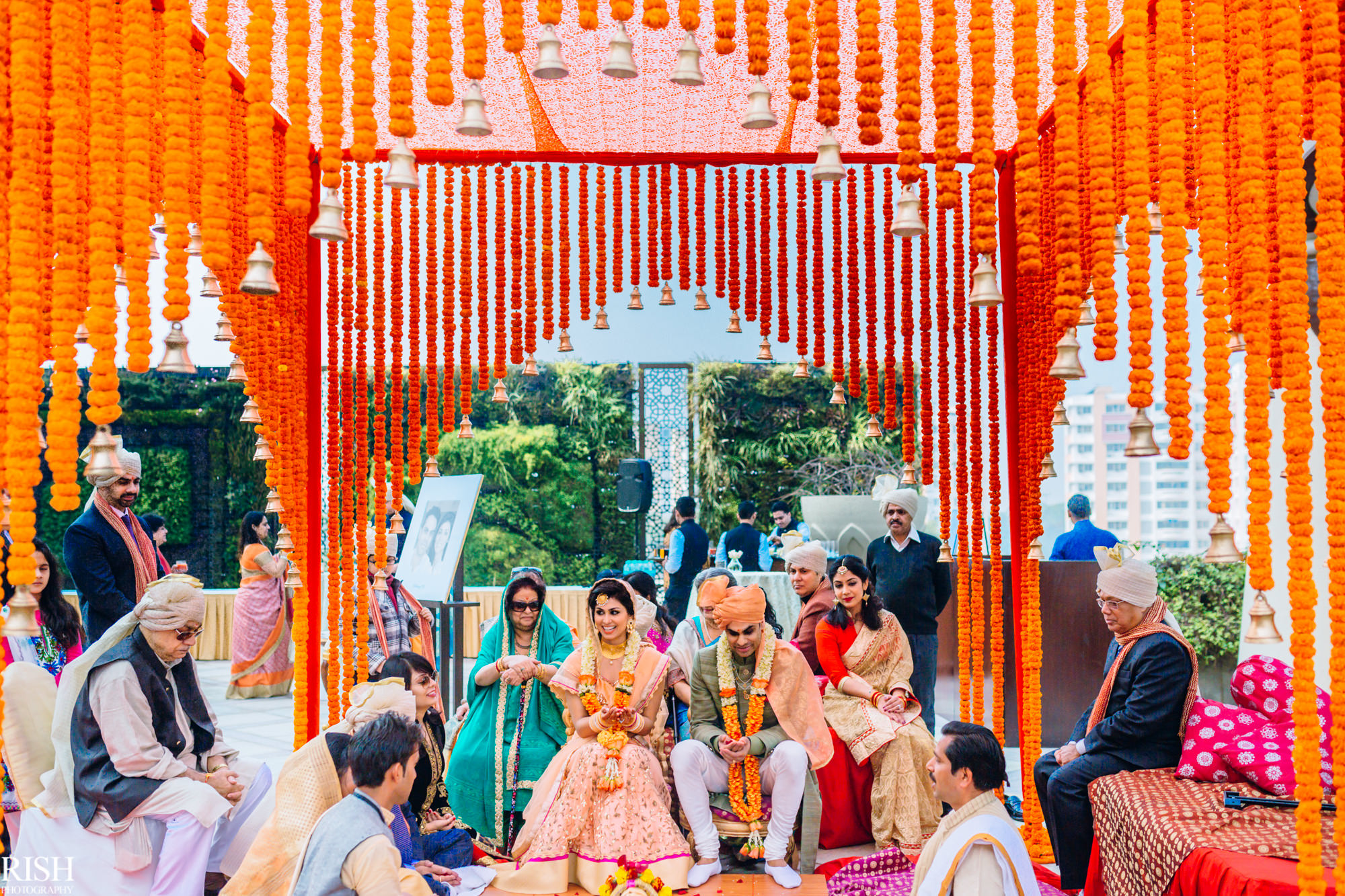 Best Indian Candid Destination Wedding Photographer in Delhi India