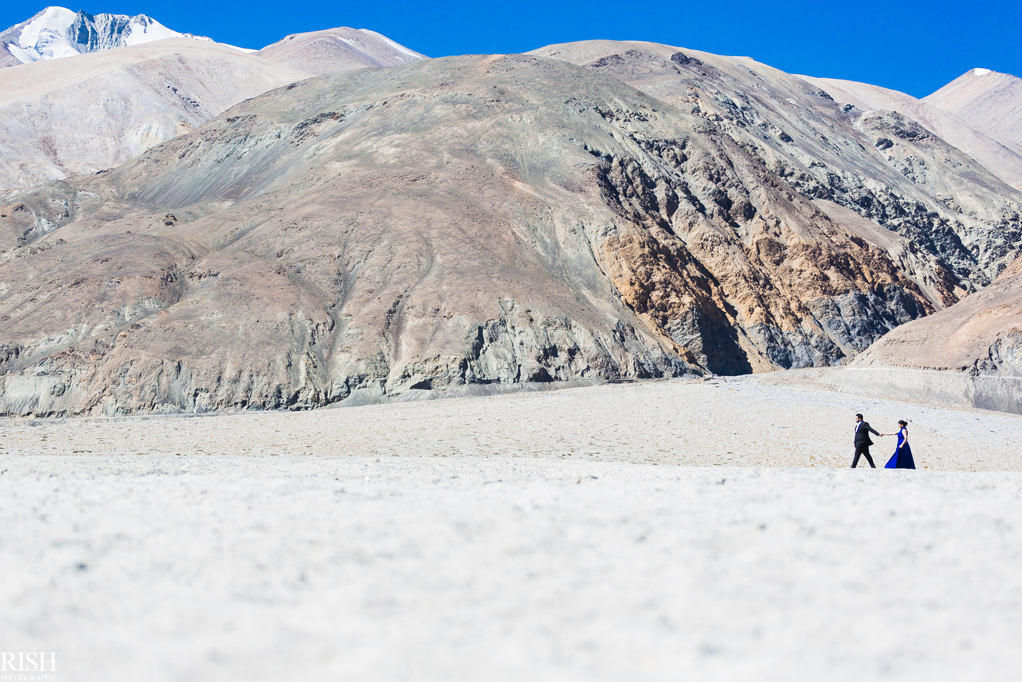 Leh - Ladakh Pre Wedding Shoot By Best Pre Wedding Photographer Delhi India