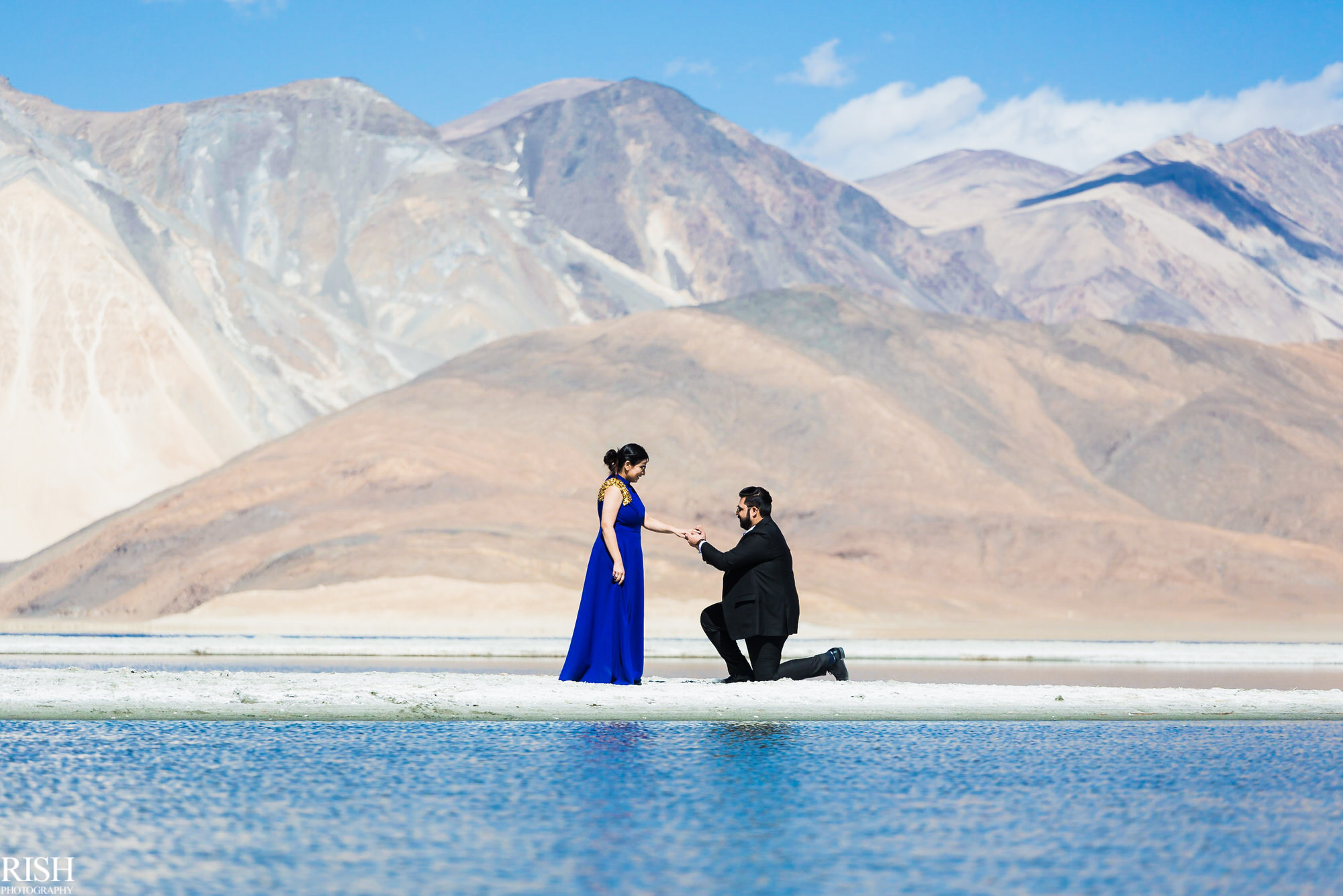 Leh - Ladakh Pre Wedding Shoot By Best Pre Wedding Photographer Delhi India