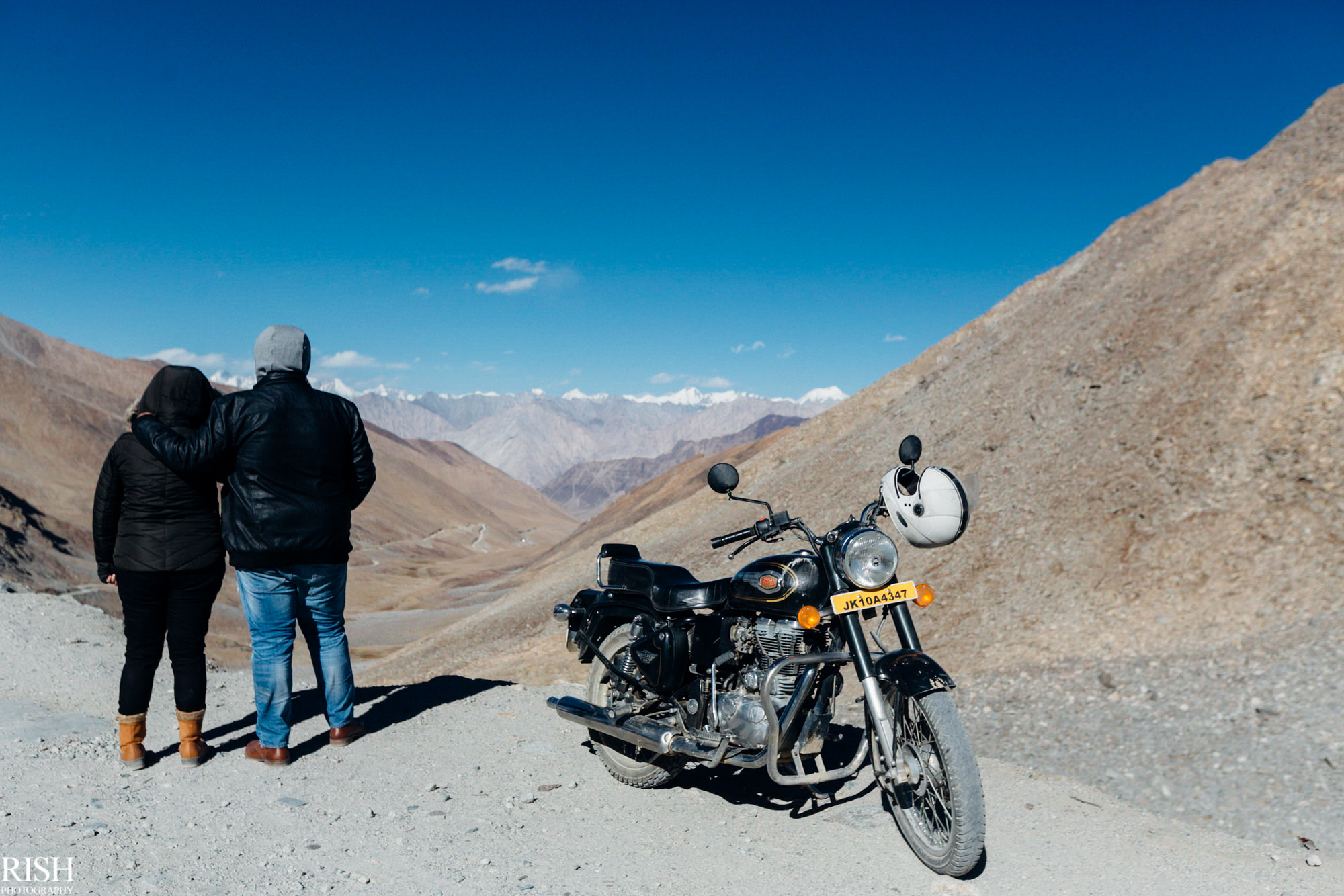 Leh - Ladakh Pre Wedding Shoot By Best Pre Wedding Photographer Delhi India